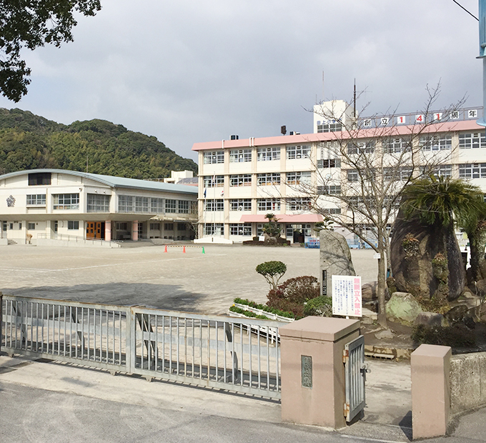 田上小学校