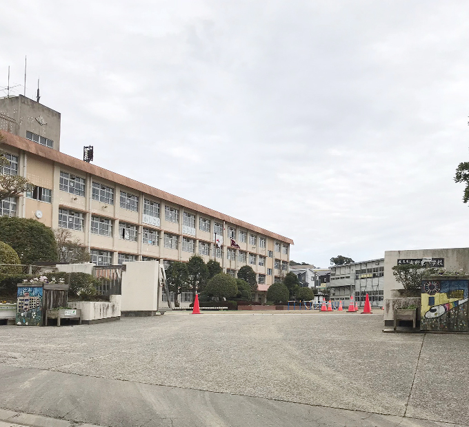 吉野東小学校