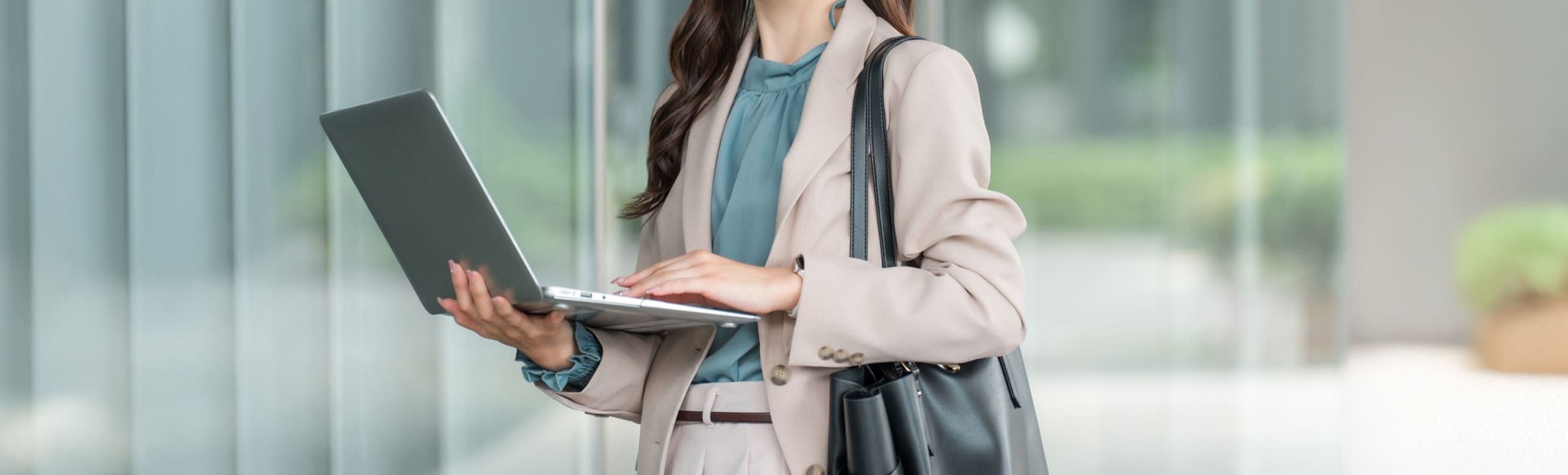 スタッフ紹介イメージ